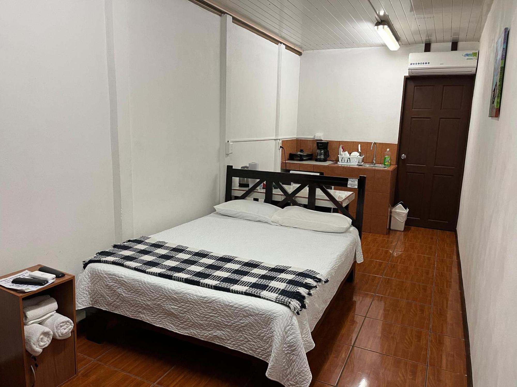 Sleep&go! Cabinas En Siquirres Centro - Rafting Tour - Tarifa Corporativa Disponible Siqurres Da Alegria